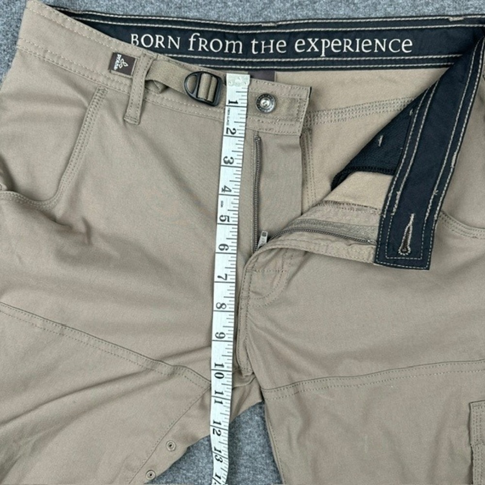 PrAna Zion Mens Tan Khaki Stretch Cargo Hiking Pants 30x32 Measures 32x32 - Picture 7 of 10